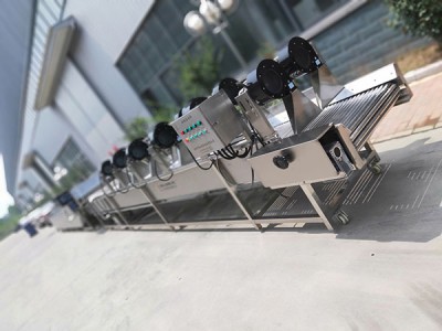 濟南玉米蒸煮風干流水線2